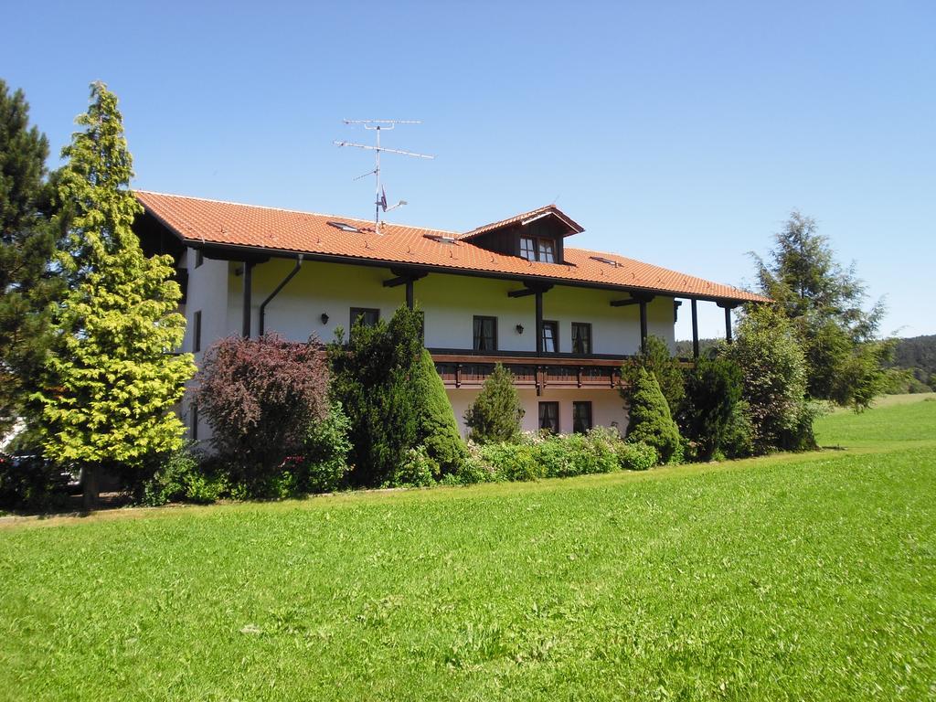 Gasthof-Pension-Kraus Achslach エクステリア 写真